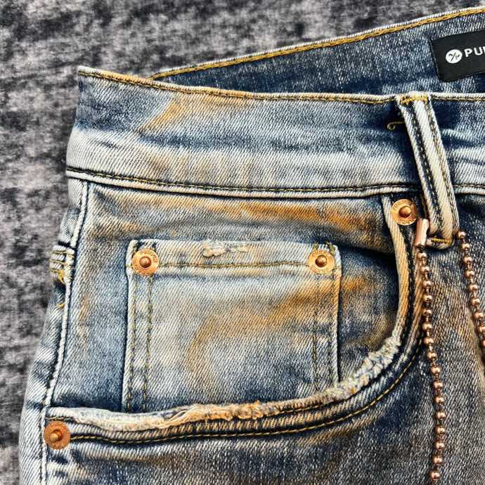 Distressed Skinny Jeans