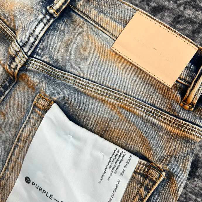 Distressed Skinny Jeans