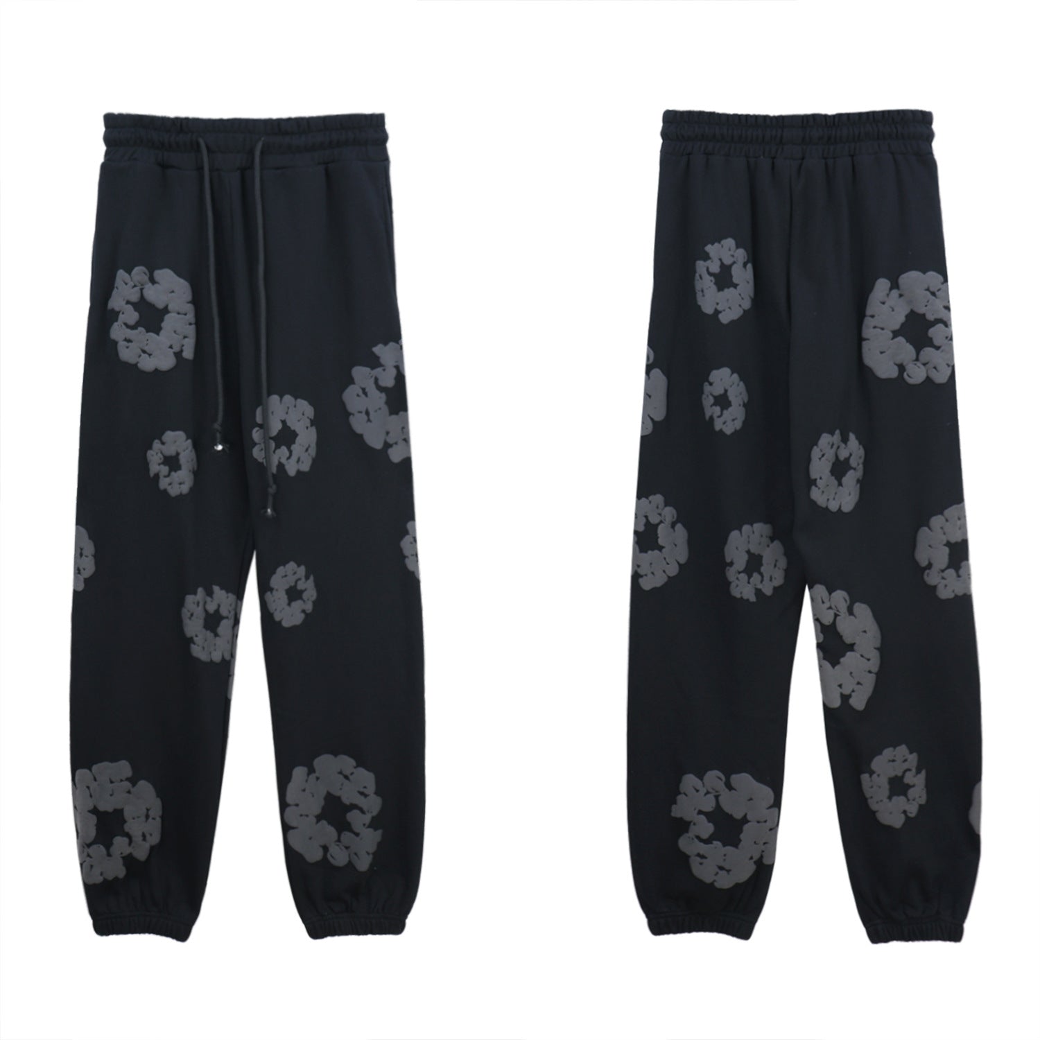 DT 'Cotton Wreath Black' Sweatpants