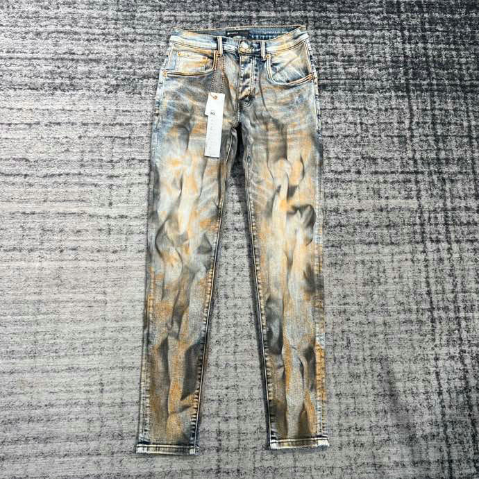 Distressed Skinny Jeans