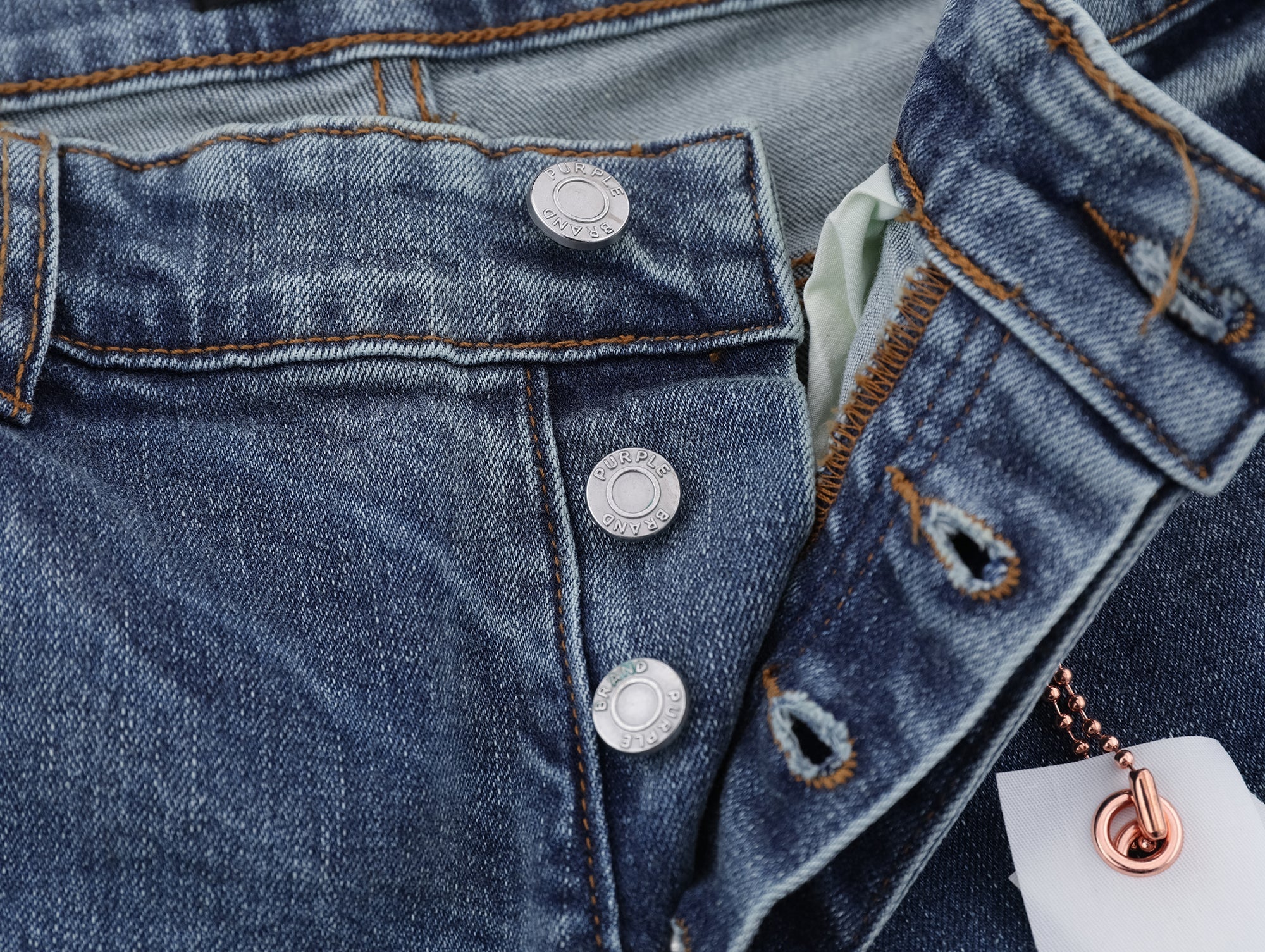 P130 Ripped Light Blue Jeans