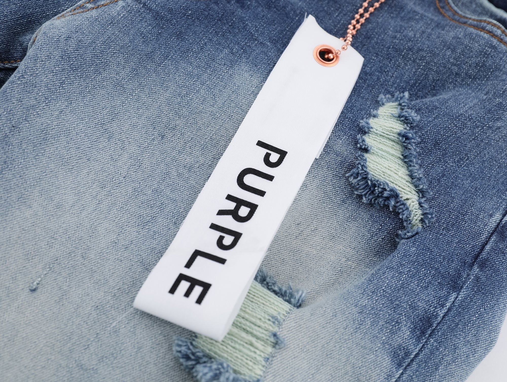 P130 Ripped Light Blue Jeans